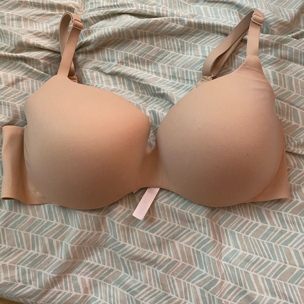 Victoria’s Secret Lined Demi Bra 36DD